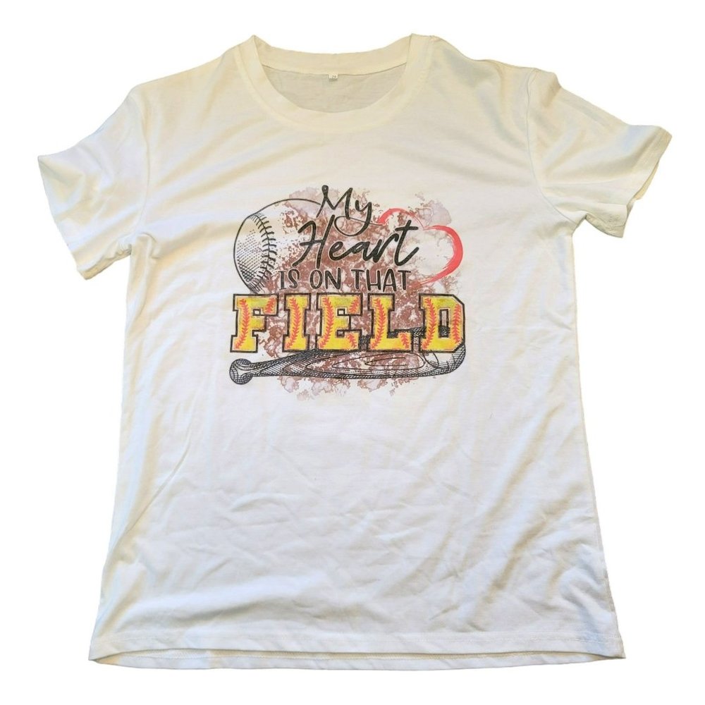 Baseball Mom T-shirt My Heart is On the Field White Graphic Tee Size S Jj3403